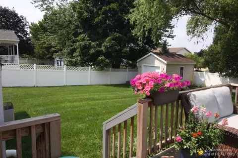 817 Stetson St, Tecumseh, MI 49286 photo 38