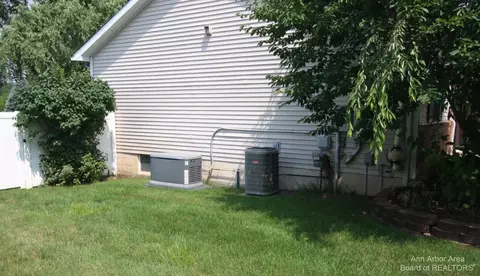 817 Stetson St, Tecumseh, MI 49286 photo 40