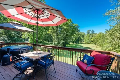 6307 Hellner Rd, Ann Arbor, MI 48105 photo 9