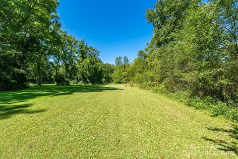 6307 Hellner Rd, Ann Arbor, MI 48105 photo 6