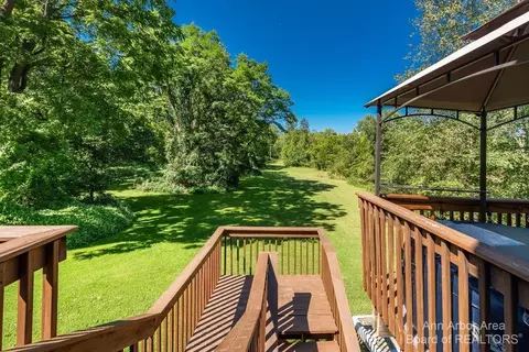 6307 Hellner Rd, Ann Arbor, MI 48105 photo 11