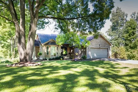6307 Hellner Rd, Ann Arbor, MI 48105 photo 2
