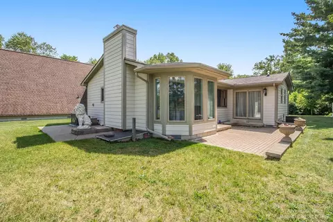 14136 Edgewater Dr, Gregory, MI 48137 photo 5
