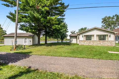 14136 Edgewater Dr, Gregory, MI 48137 photo 30