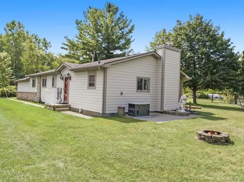 14136 Edgewater Dr, Gregory, MI 48137 photo 27