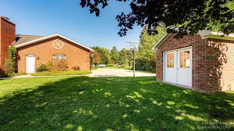 3329 Textile Rd, Saline, MI 48176 photo 17