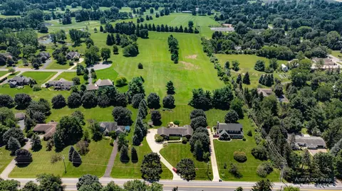 3329 Textile Rd, Saline, MI 48176 photo 4