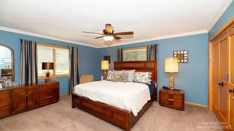 3329 Textile Rd, Saline, MI 48176 photo 32