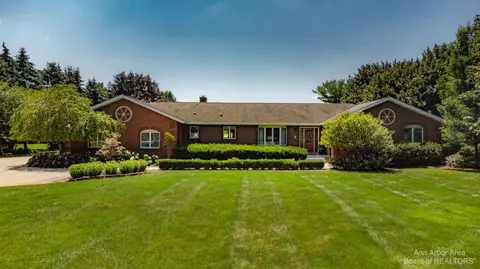3329 Textile Rd, Saline, MI 48176 photo 72
