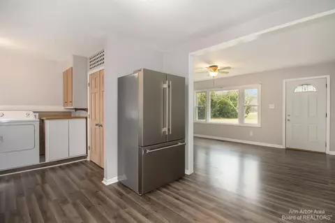 6026 Oakpoint Rd, Jackson, MI 49201 photo 12