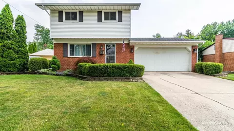 192 Wallace, Saline, MI 48176 photo 1