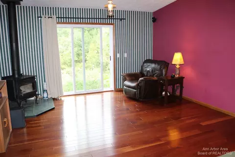 4703 W Jacobs Rd, Perry, MI 48872 photo 6