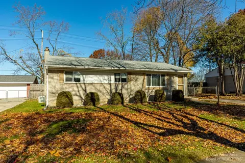 153 Tower Dr, Saline, MI 48176 photo 1