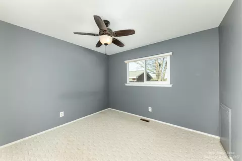 153 Tower Dr, Saline, MI 48176 photo 21