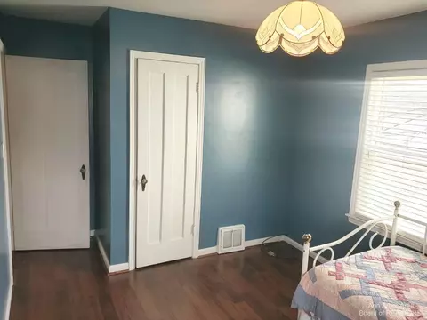 623 Bentley Dr, Monroe, MI 48162 photo 18