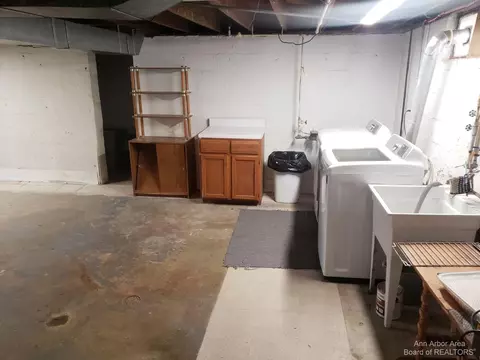 623 Bentley Dr, Monroe, MI 48162 photo 29