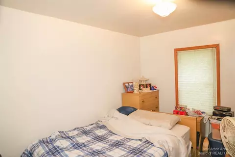 38671 Van Born Rd, Romulus, MI 48174 photo 20