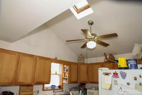 38671 Van Born Rd, Romulus, MI 48174 photo 12