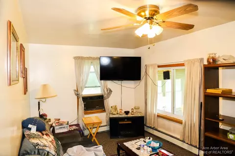 38671 Van Born Rd, Romulus, MI 48174 photo 5