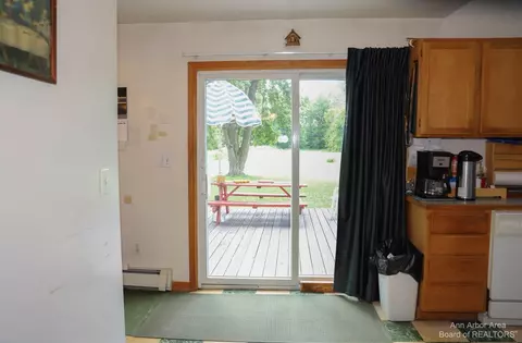 38671 Van Born Rd, Romulus, MI 48174 photo 7