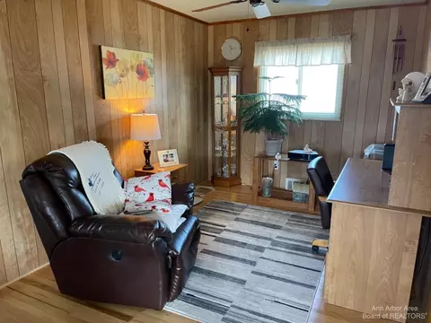 25224 Crowley St, Taylor, MI 48180 photo 7