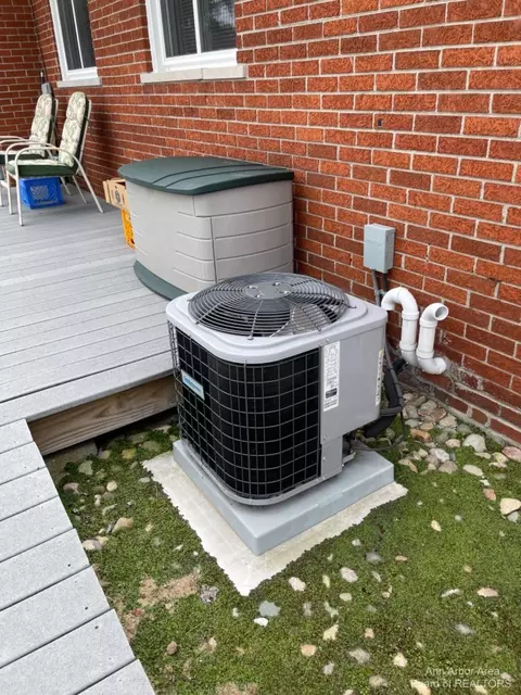 25224 Crowley St, Taylor, MI 48180 photo 33