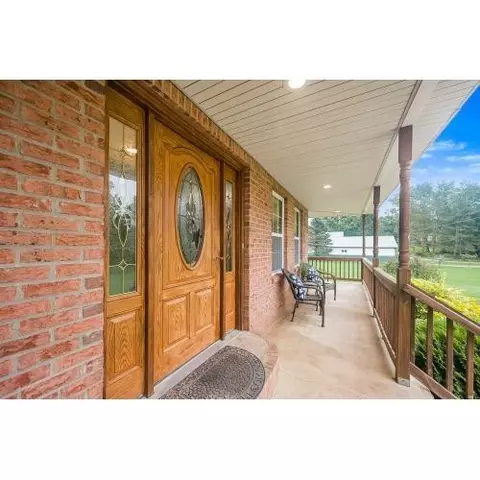 8334 Gregory Rd, Dexter, MI 48130 photo 4