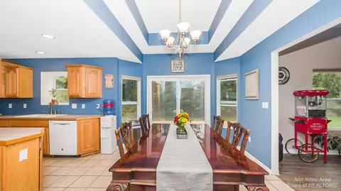 8334 Gregory Rd, Dexter, MI 48130 photo 11
