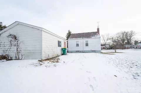 36916 Grant St, Romulus, MI 48174 photo 32