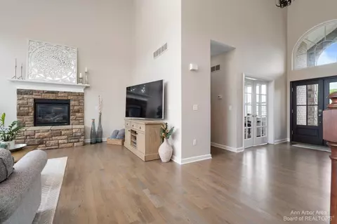 780 Eagle Ave, Ann Arbor, MI 48103 photo 19