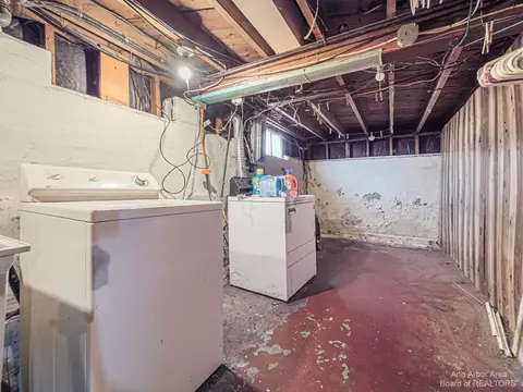 148 S Harvey Rd, Jackson, MI 49201 photo 19