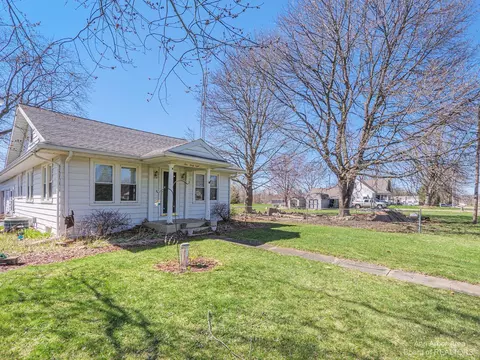 148 S Harvey Rd, Jackson, MI 49201 photo 3