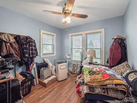 148 S Harvey Rd, Jackson, MI 49201 photo 17