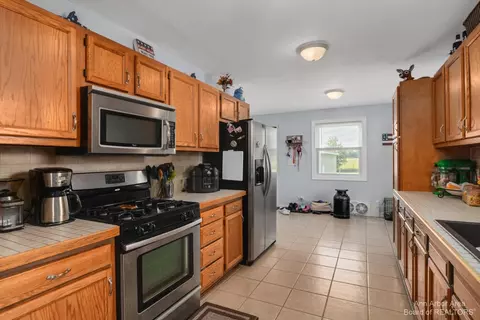 9604 Talladay Rd, Willis, MI 48191 photo 8