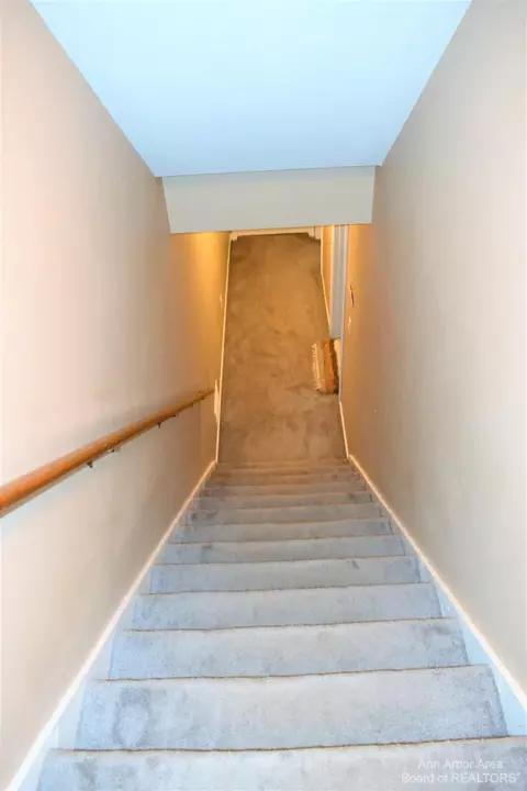 900 Burt, Tecumseh, MI 49286 photo 32