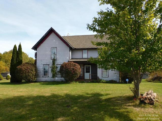 4633 Parman Rd, Stockbridge, MI 49285