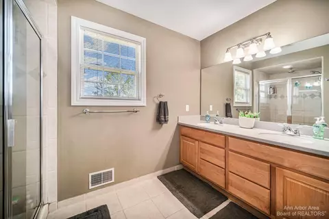 626 E Marr Rd, Howell, MI 48855 photo 22