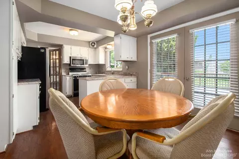 7574 Wheaton Dr, Canton, MI 48187 photo 12