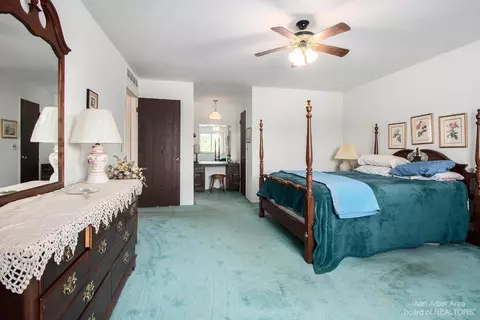7574 Wheaton Dr, Canton, MI 48187 photo 19