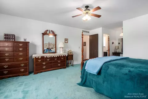 7574 Wheaton Dr, Canton, MI 48187 photo 20
