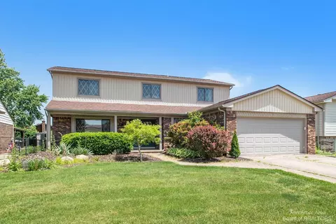 7574 Wheaton Dr, Canton, MI 48187 photo 1