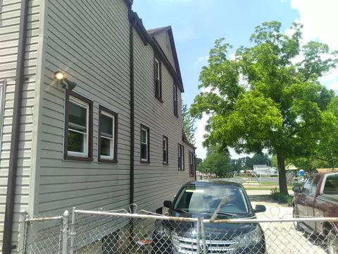 415 Norwood Dr, Monroe, MI 48161 photo 6