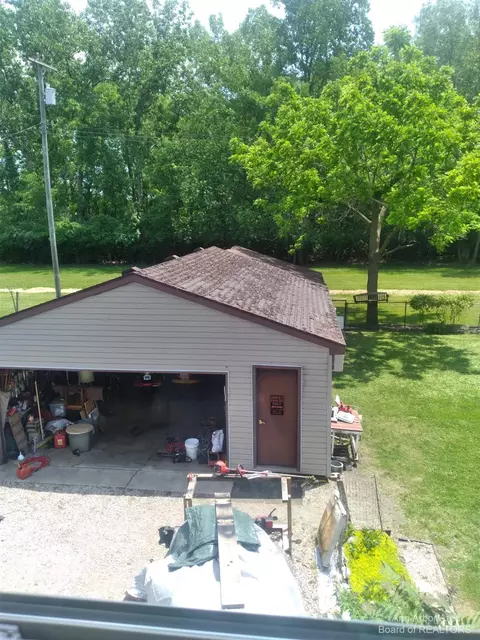 415 Norwood Dr, Monroe, MI 48161 photo 48