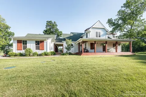 2954 N Dancer Rd, Dexter, MI 48130 photo 1