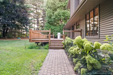 8424 Warner Rd, Saline, MI 48176 photo 52