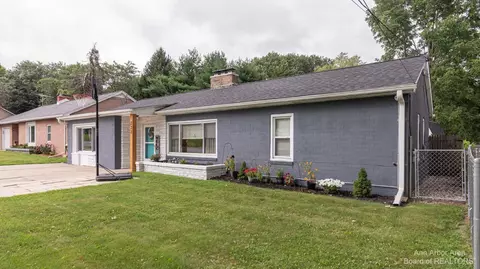 232 Riverside Ave, Adrian, MI 49221 photo 3