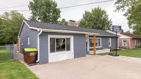 232 Riverside Ave, Adrian, MI 49221 photo 2