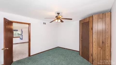 8102 E Carpenter Rd, Davison, MI 48423 photo 55