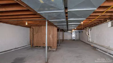 8102 E Carpenter Rd, Davison, MI 48423 photo 59