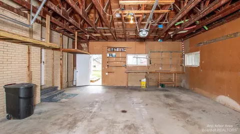8102 E Carpenter Rd, Davison, MI 48423 photo 58